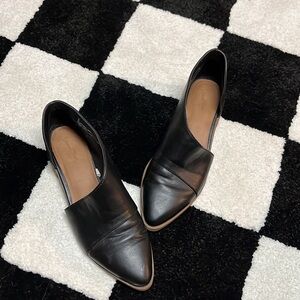 Universal thread booties